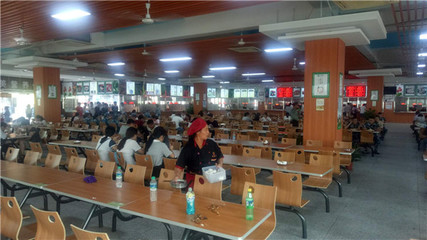 江西吉安食堂外包优选 江西金虔餐饮现场产品讲解与餐饮服务全解析